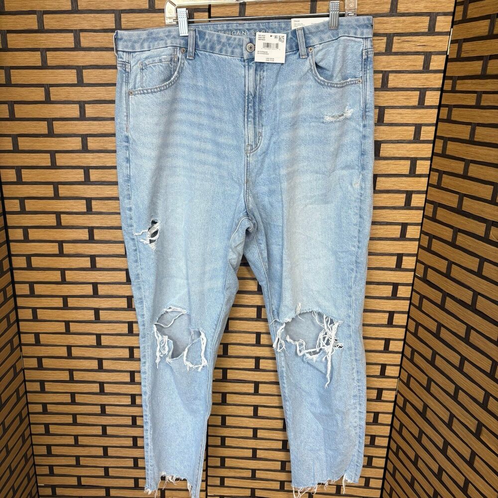 American Eagle Curvy Mom Jeans‎ Size 18